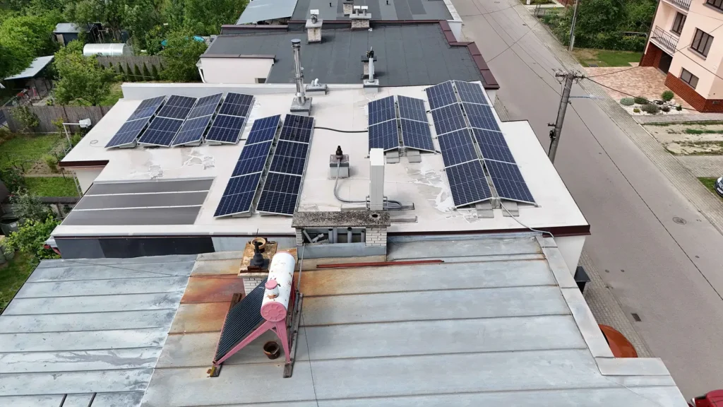 Fotovoltaické panely na dome v Trenčíne, inštalácia od IC Grid