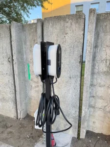 Profesionálna inštalácia nabíjacích stĺpikov pre elektromobily v okrese Bratislava IV