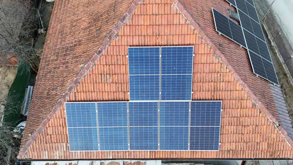 Fotovoltaika s výkonom 7 kWp pre rodinný dom v Banskobystrickom kraji