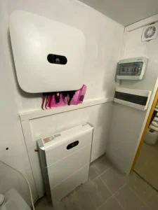 Montáž fotovoltiky na rodinnom dome v Bratislave, IC Grid recenzie