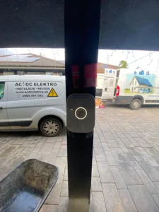 Nabíjacia stanica pre elektromobily Nitra, inštalácia IC Grid